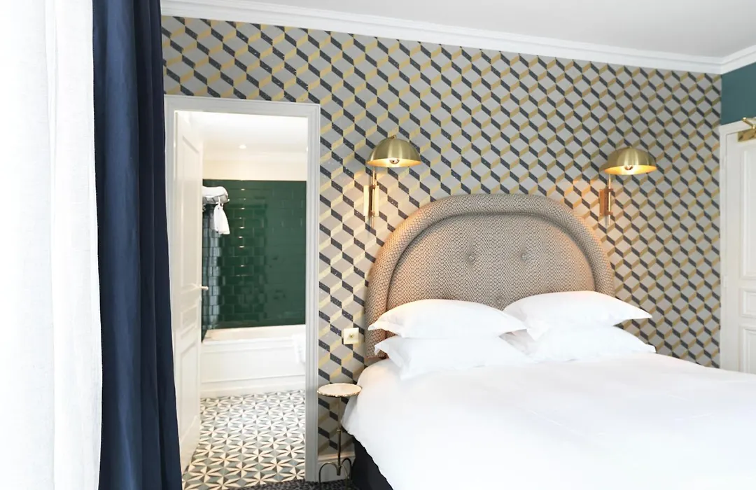 Grand Pigalle Experimental-1